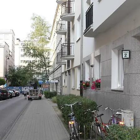 Smulikowskiego 2 * Warsaw
