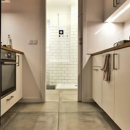 Apartment Smulikowskiego 2 *
