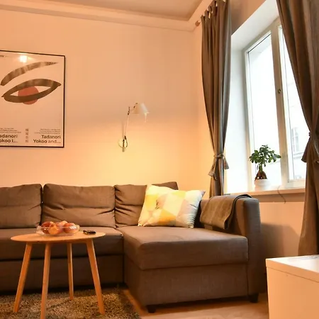 Apartment Smulikowskiego 2 *