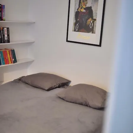 Smulikowskiego 2 * Varšava